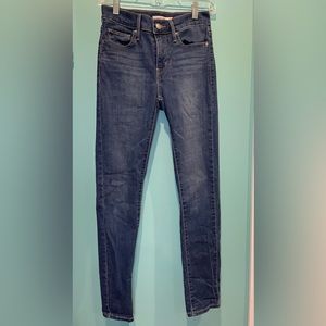 Levi’s Slimming Skinny Jeans Women Size 26 Long